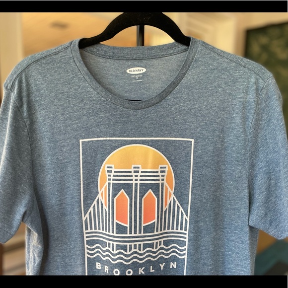 2 Boys Medium t-Shirts, Old Navy, Excellent Condition - Picture 12 of 13